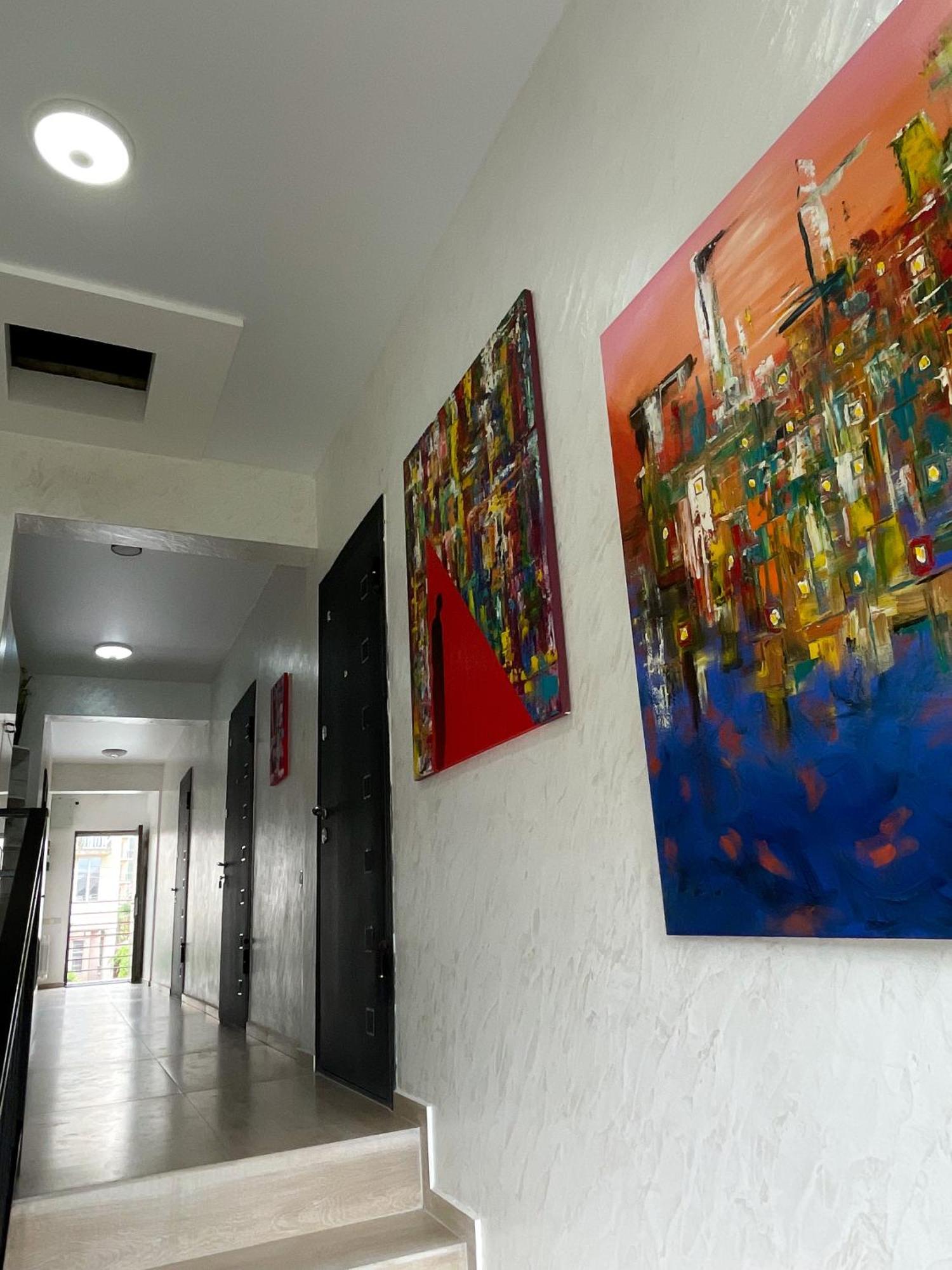 Sun And Moon Aparthotel Batumi Luaran gambar